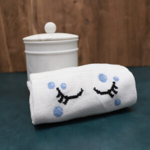 how to make a cute kawaii towel using a free cross stitch pattern. Contemporary counted cross stitch pattern, #aidacloth14count #aidaforrcrossstitch #crossstitchpdfpattern #sprinklesofzeal #freecountedcrossstitchpatternspdf