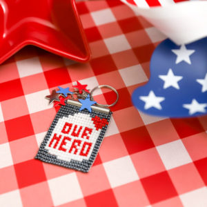 How to create a beaded keychain for Memorial Day by Danielle Webb @sprinklesofzeal #loombeading #veteransday #freepattern #seedbeads #makeitwithzeal